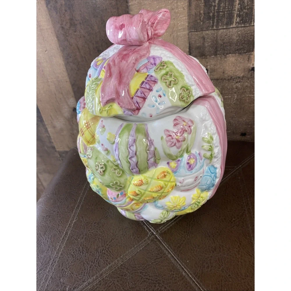 PBC International 3D‎ Easter Egg Cookie Jar Vintage Holiday Ribbon Bow 8x10